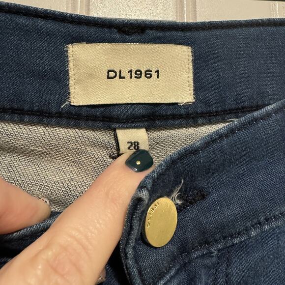DL1961 Hepburn Wide Leg Jeans Softwear Size 28 - Picture 4 of 7
